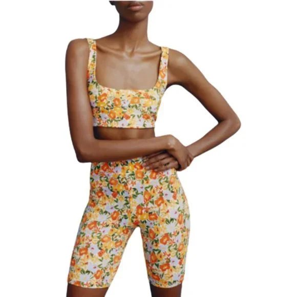 ubuy crop top 2 piece sets biker shorts NWT Zara Floral Print Cycling Shorts in White Multi